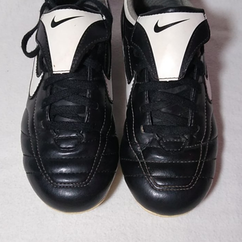 Nike Kids' Tiempo Natural VT Soccer Shoes - Picture 3 of 7